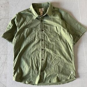 LL Bean olive green button up Mens Medium